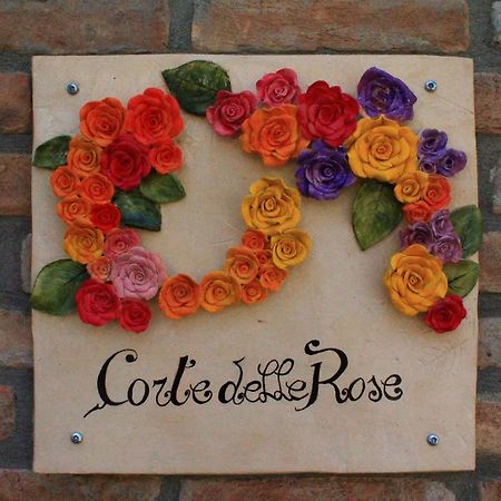 Corte Delle Rose Voghera Extérieur photo