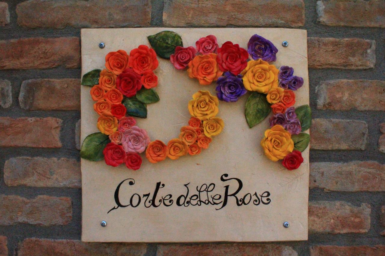 Corte Delle Rose Voghera Extérieur photo